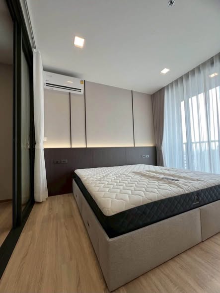 bedroom of XT Phayathai