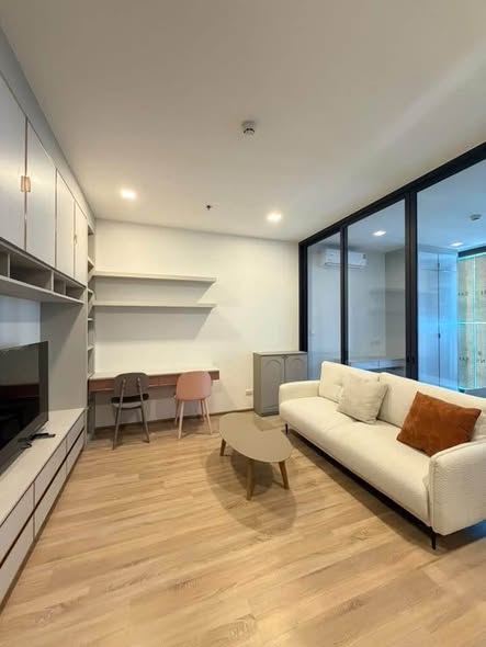 living room and room interior of XT Phayathai