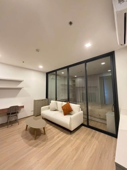 living room and room interior of XT Phayathai