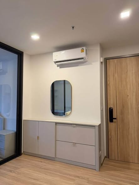 room interior and kitchen of XT Phayathai