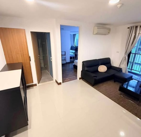 Zenith Place Sukhumvit 42