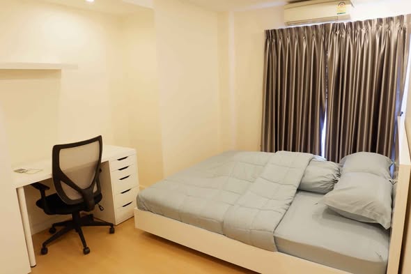 bedroom of Zenith Place Sukhumvit
